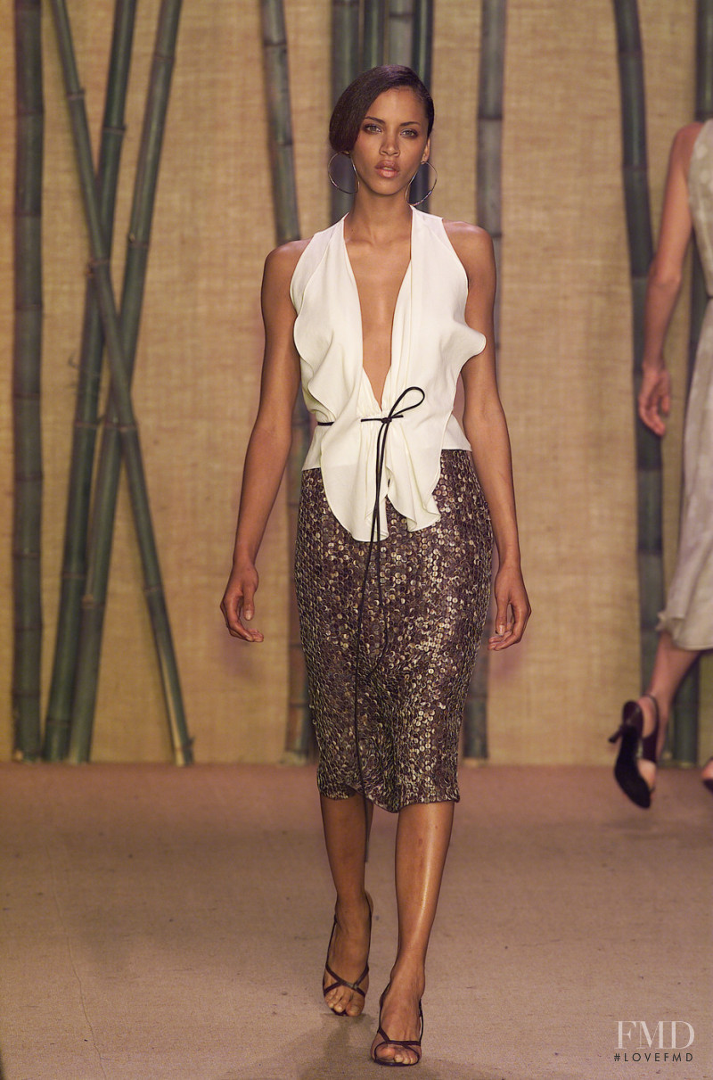 Douglas Hannant fashion show for Spring/Summer 2001