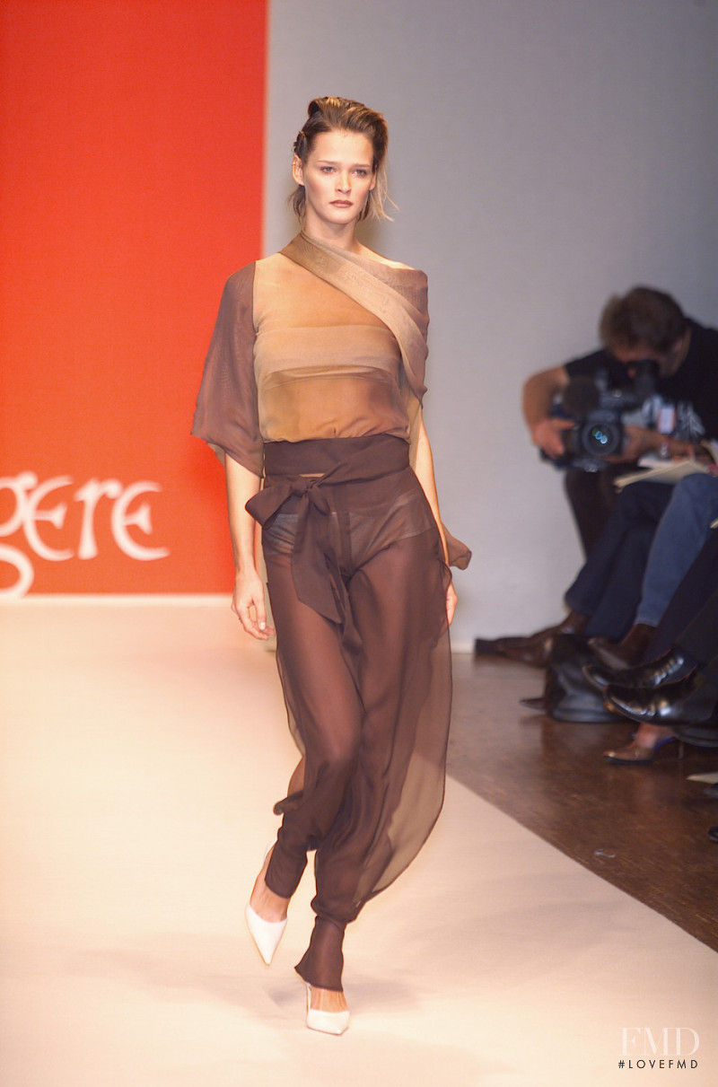 Eric Bergère fashion show for Spring/Summer 2001