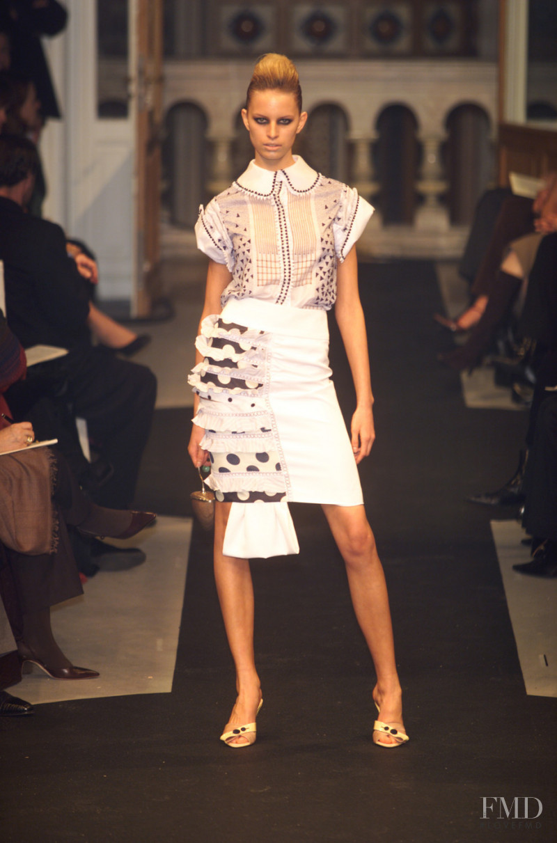 Karolina Kurkova featured in  the Louis Feraud fashion show for Spring/Summer 2001