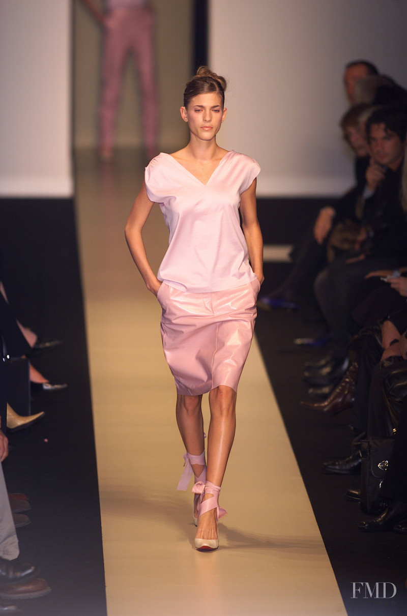 Genny fashion show for Spring/Summer 2001