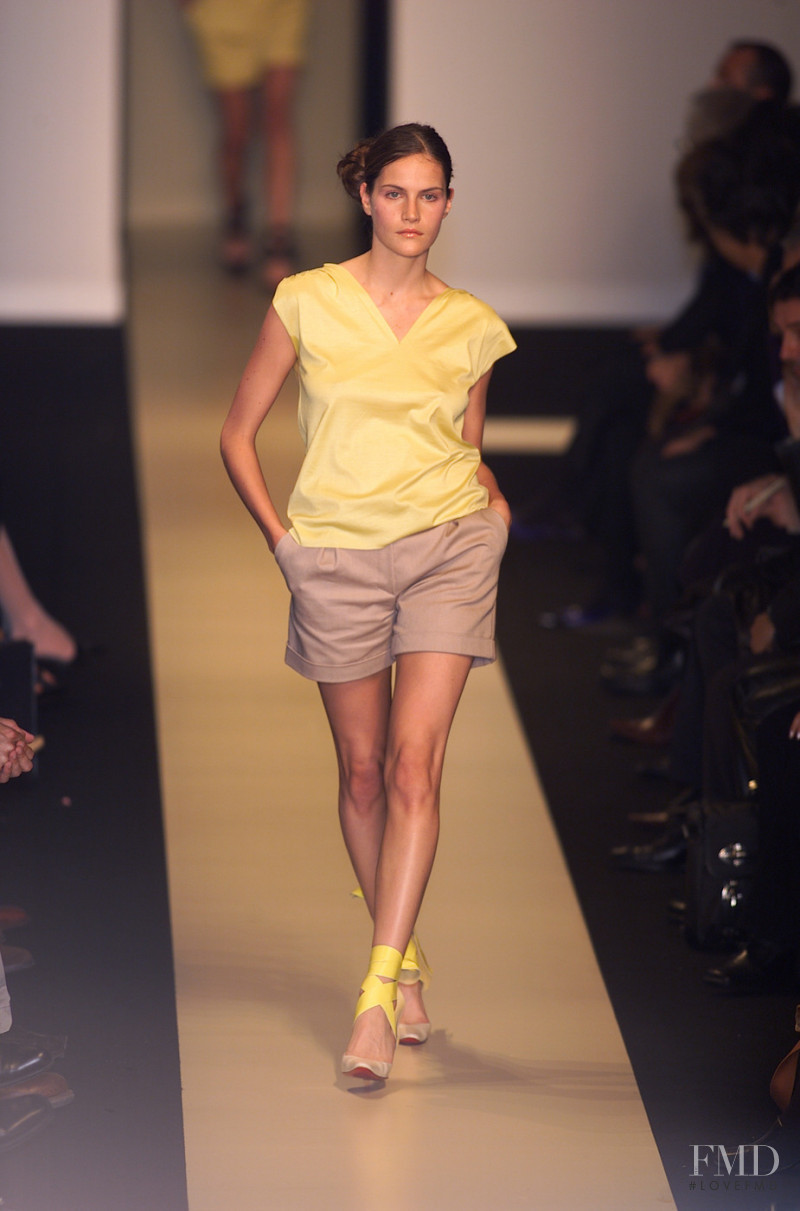 Genny fashion show for Spring/Summer 2001