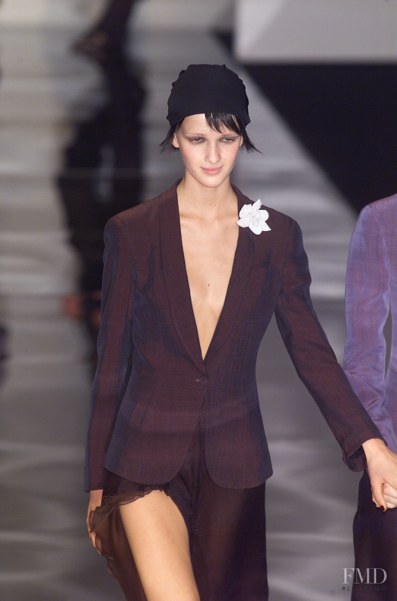 Giorgio Armani fashion show for Spring/Summer 2001