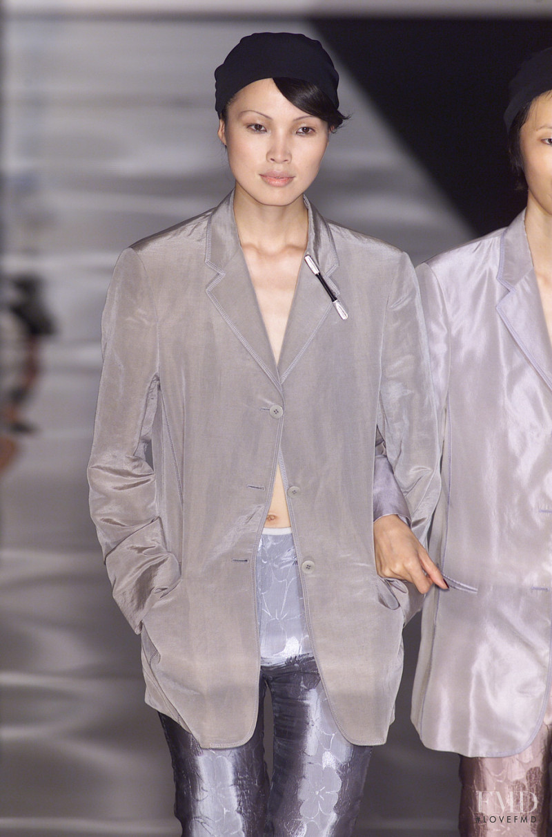 Giorgio Armani fashion show for Spring/Summer 2001