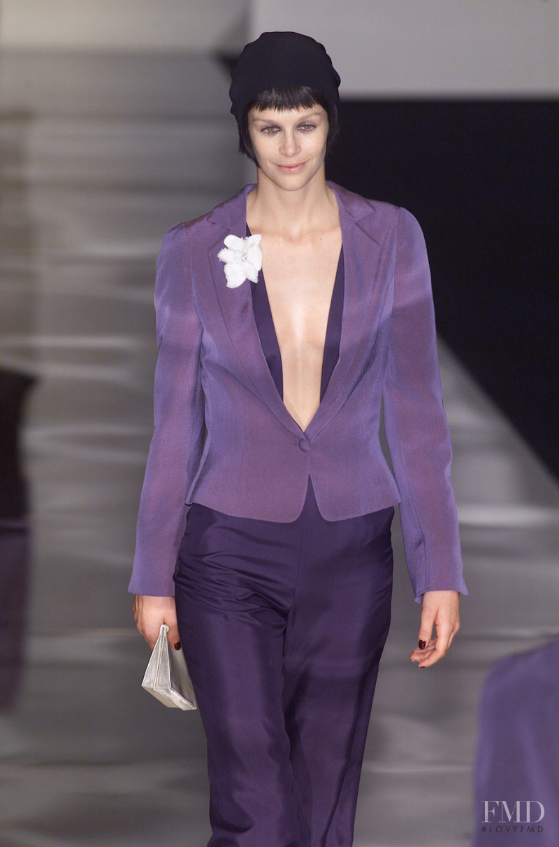 Giorgio Armani fashion show for Spring/Summer 2001