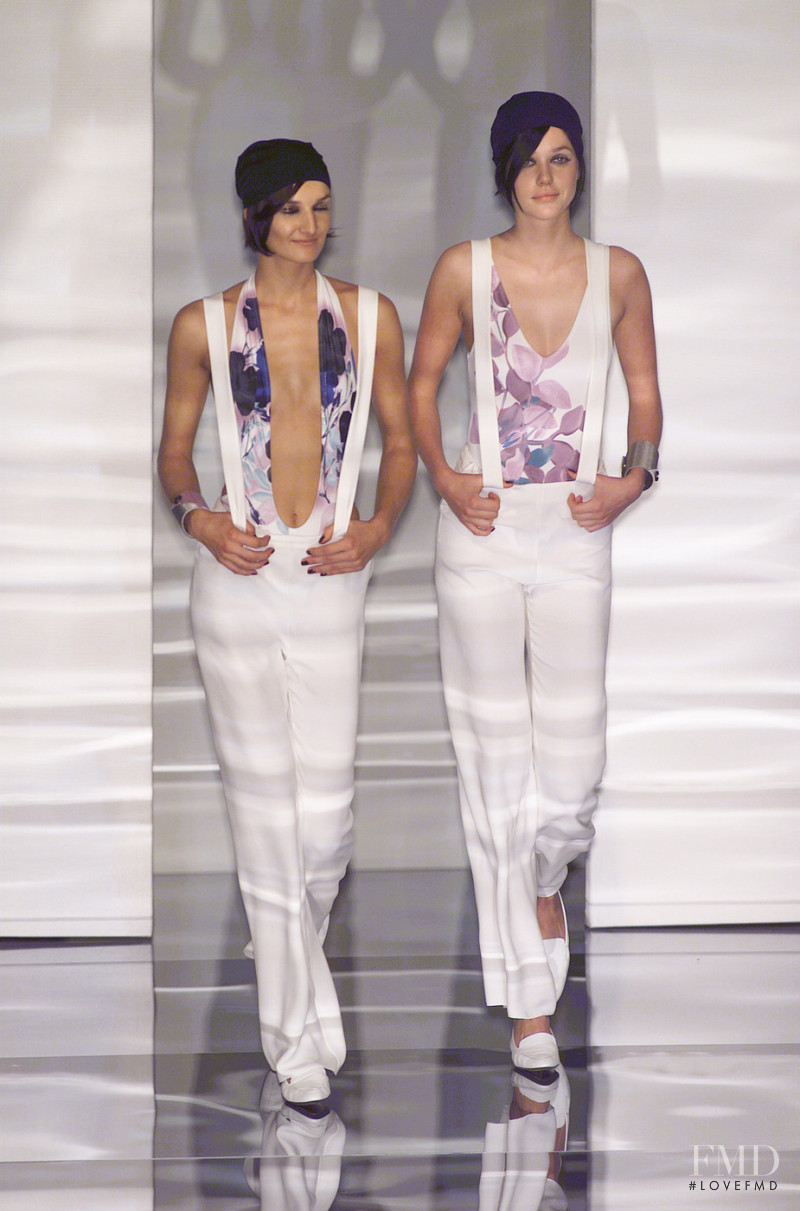 Giorgio Armani fashion show for Spring/Summer 2001