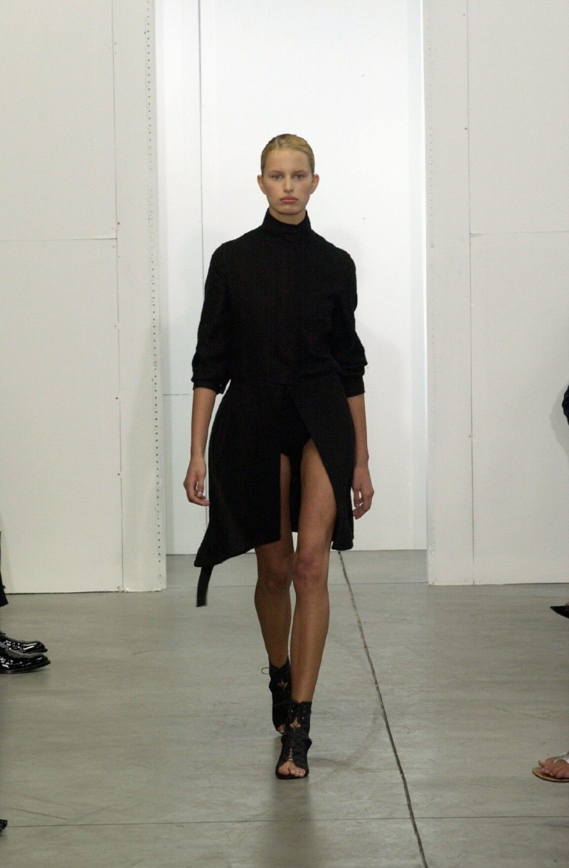 Karolina Kurkova featured in  the Helmut Lang fashion show for Spring/Summer 2001