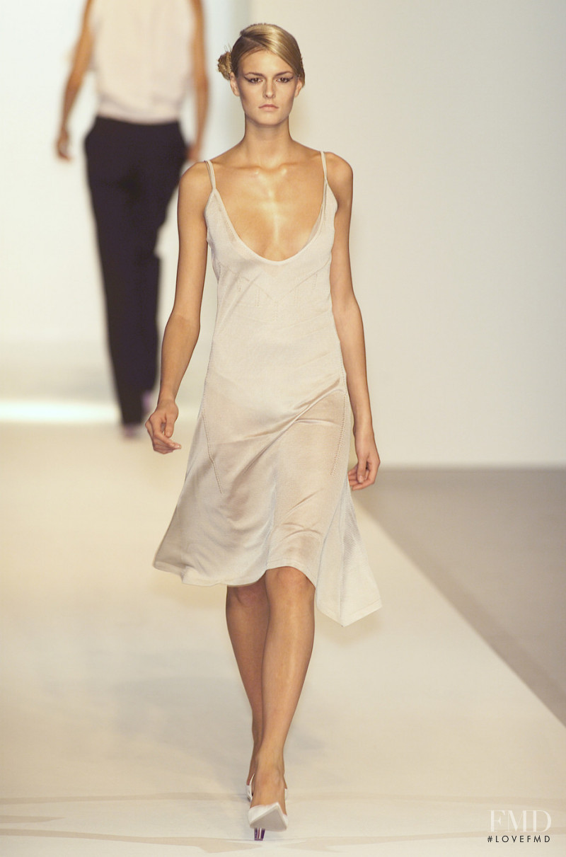 Hugo Boss fashion show for Spring/Summer 2001