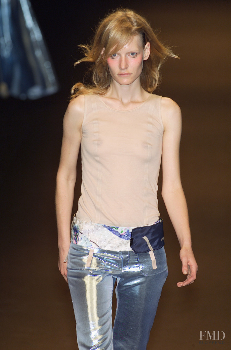 Kostas Murkudis fashion show for Spring/Summer 2001