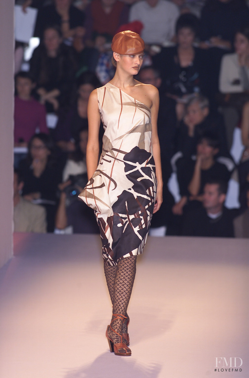 Kenzo fashion show for Spring/Summer 2001