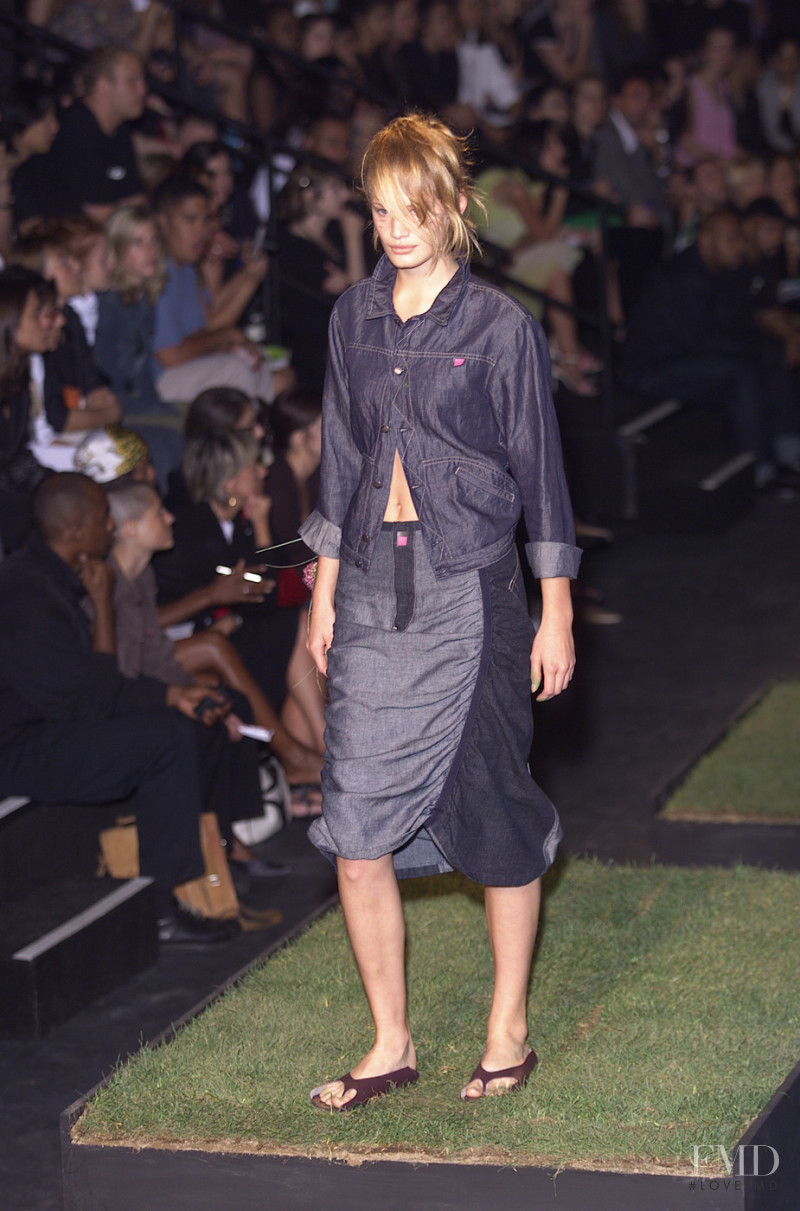 Marithe + Francois Girbaud fashion show for Spring/Summer 2001