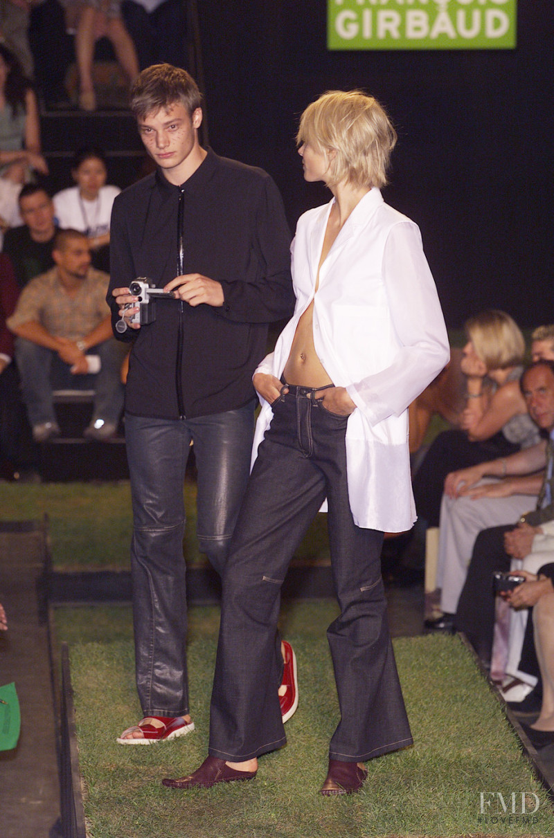 Marithe + Francois Girbaud fashion show for Spring/Summer 2001