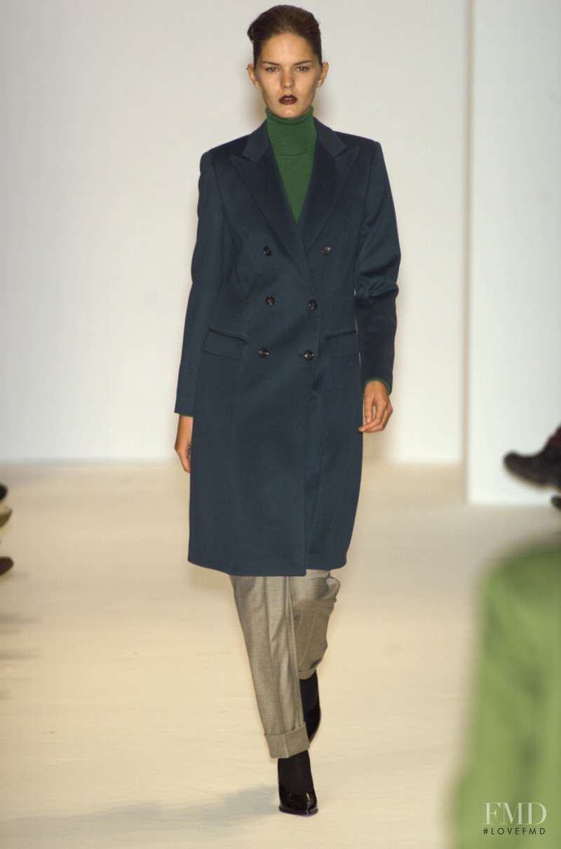 Alberto Biani fashion show for Autumn/Winter 2001