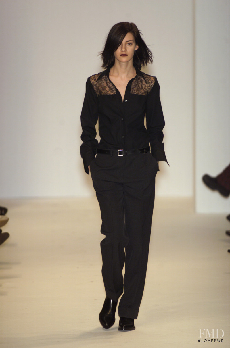 Alberto Biani fashion show for Autumn/Winter 2001