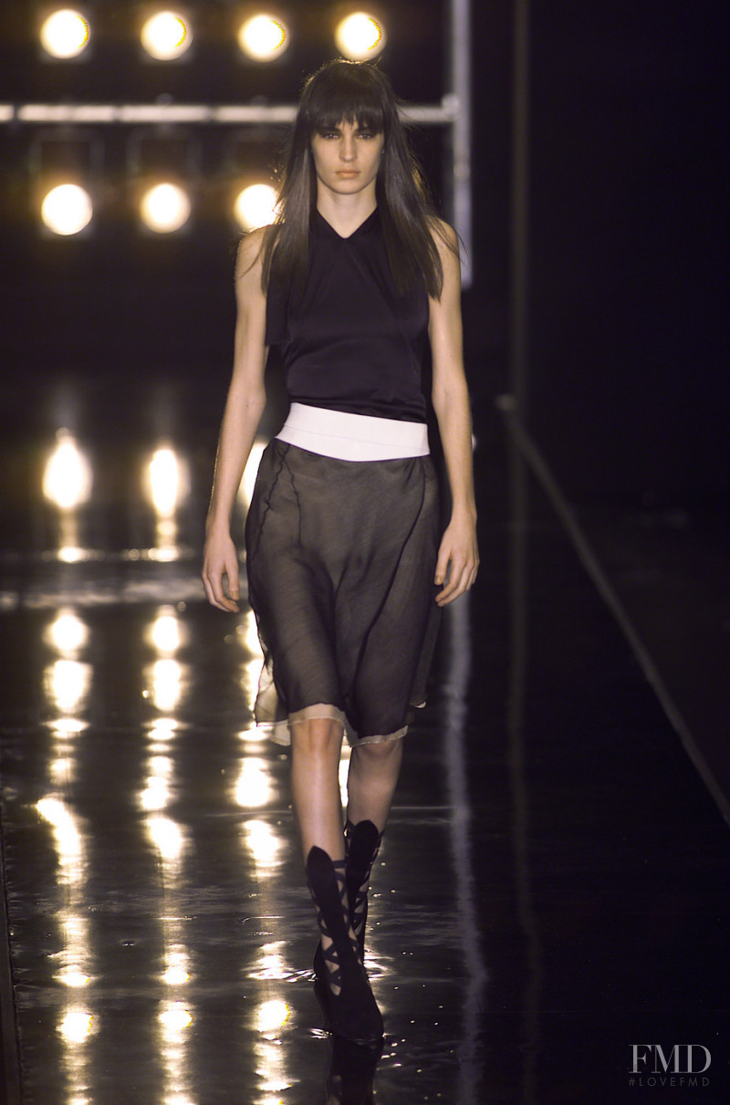 Alessandro Dell\'Acqua fashion show for Autumn/Winter 2001