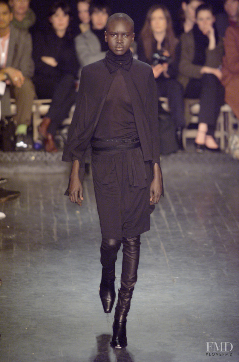 Ann Demeulemeester fashion show for Autumn/Winter 2001