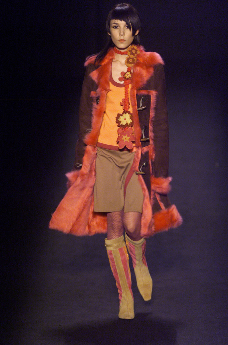 Anna Sui fashion show for Autumn/Winter 2001