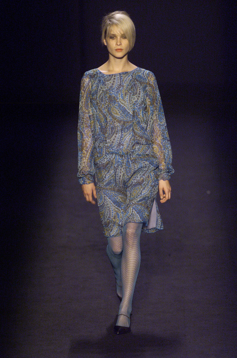 Anna Sui fashion show for Autumn/Winter 2001