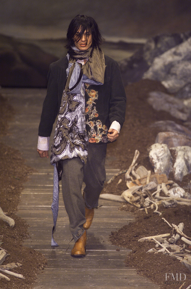 Antonio Marras fashion show for Autumn/Winter 2001