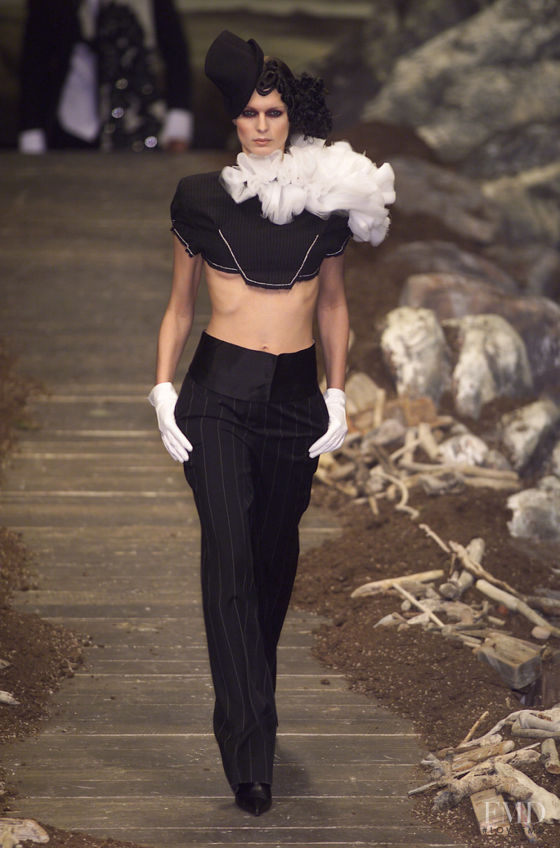 Antonio Marras fashion show for Autumn/Winter 2001