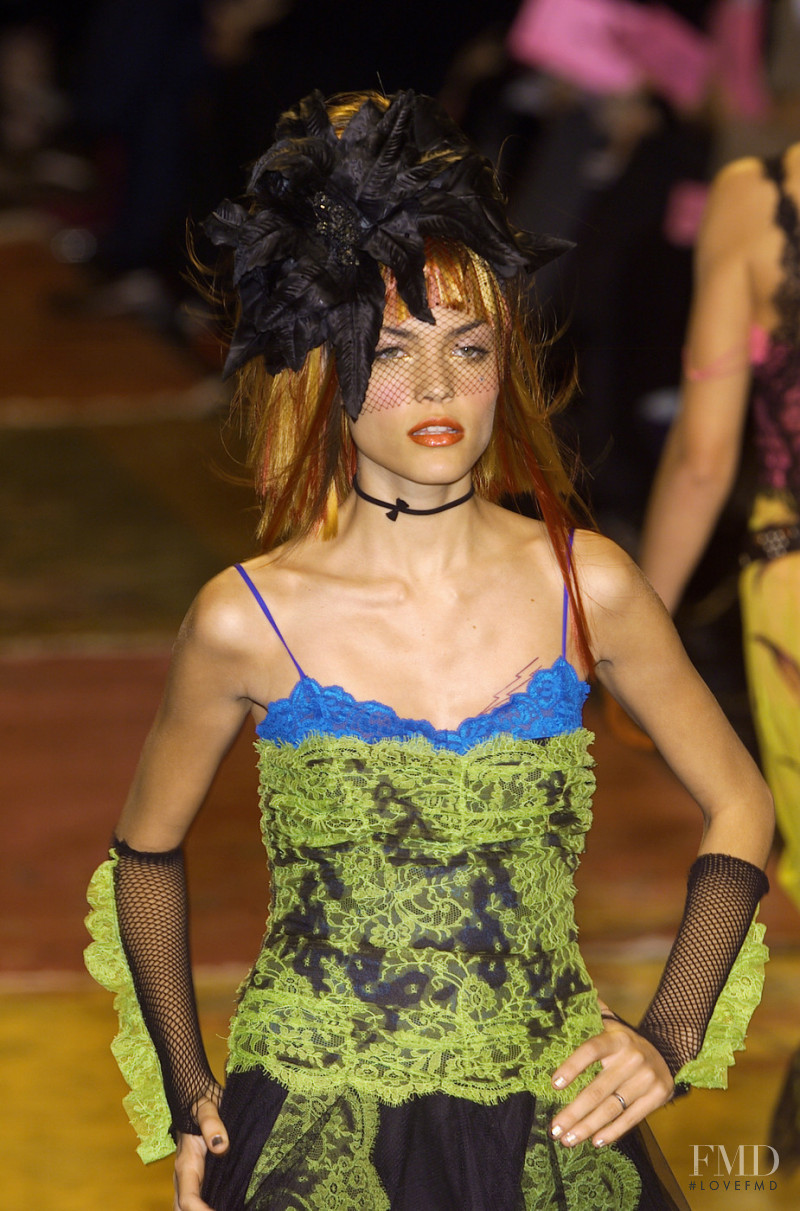 Betsey Johnson fashion show for Autumn/Winter 2001