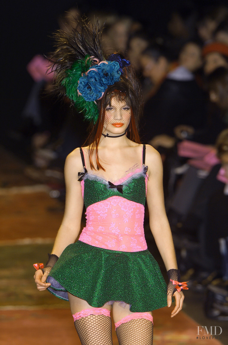 Betsey Johnson fashion show for Autumn/Winter 2001