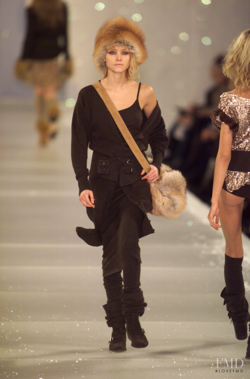 Blumarine fashion show for Autumn/Winter 2001