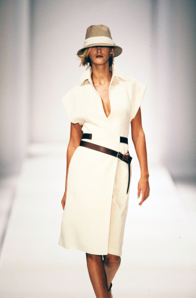 Carmen Kass featured in  the Max Mara fashion show for Spring/Summer 2001