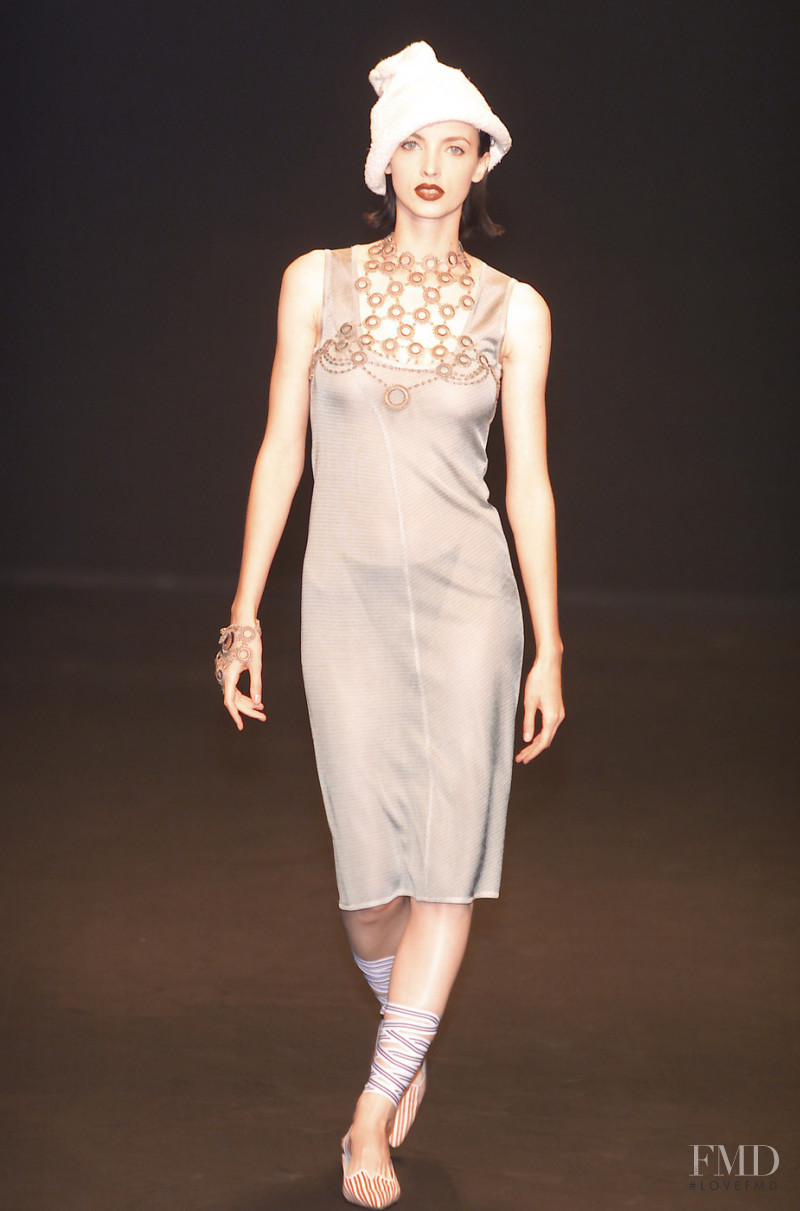 Martino Midali fashion show for Spring/Summer 2001