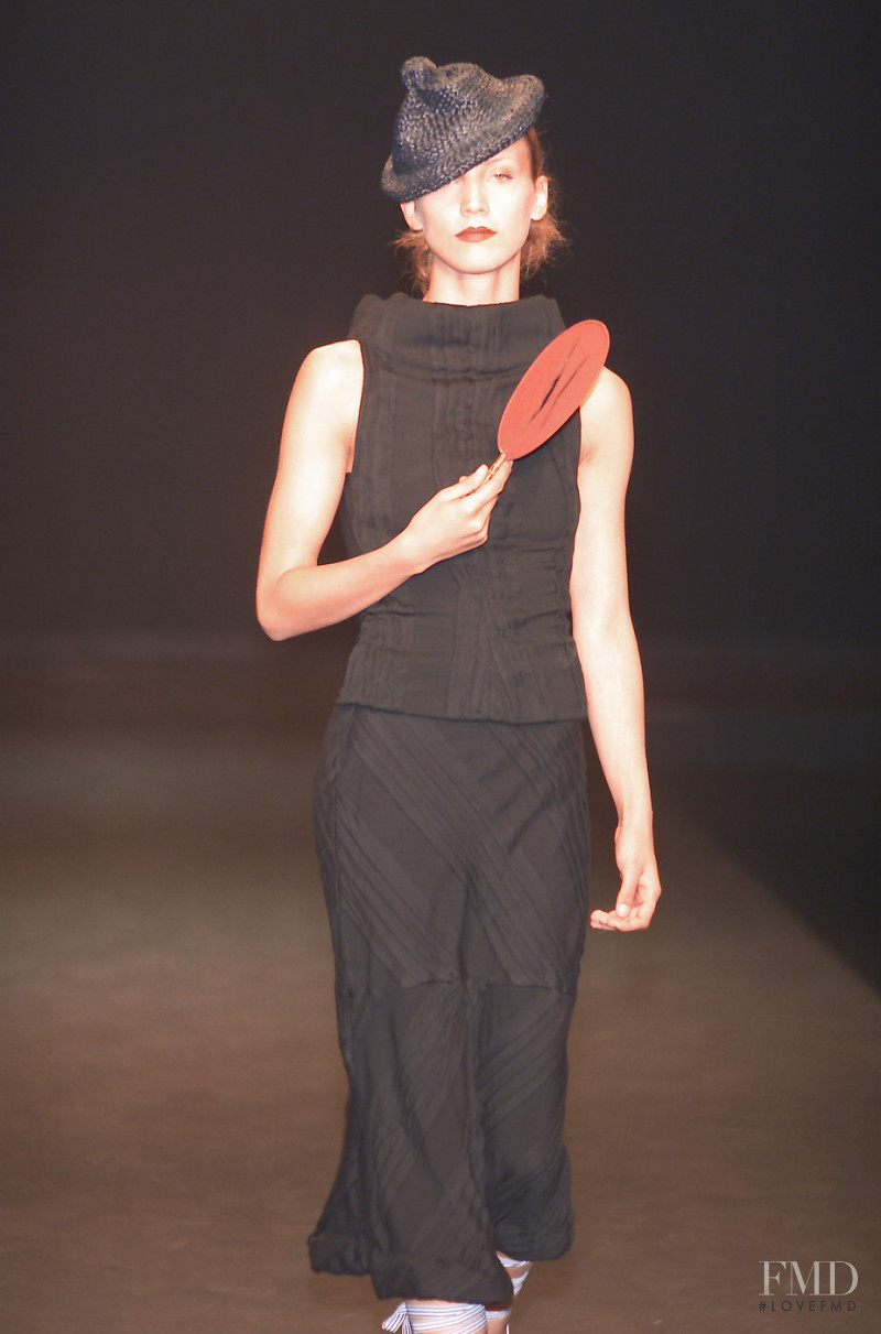 Martino Midali fashion show for Spring/Summer 2001