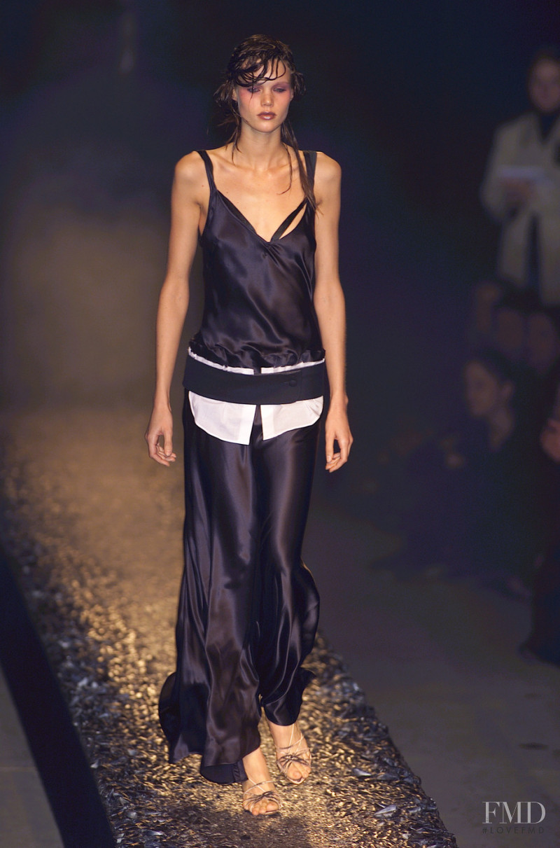 Olivier Theyskens fashion show for Spring/Summer 2001