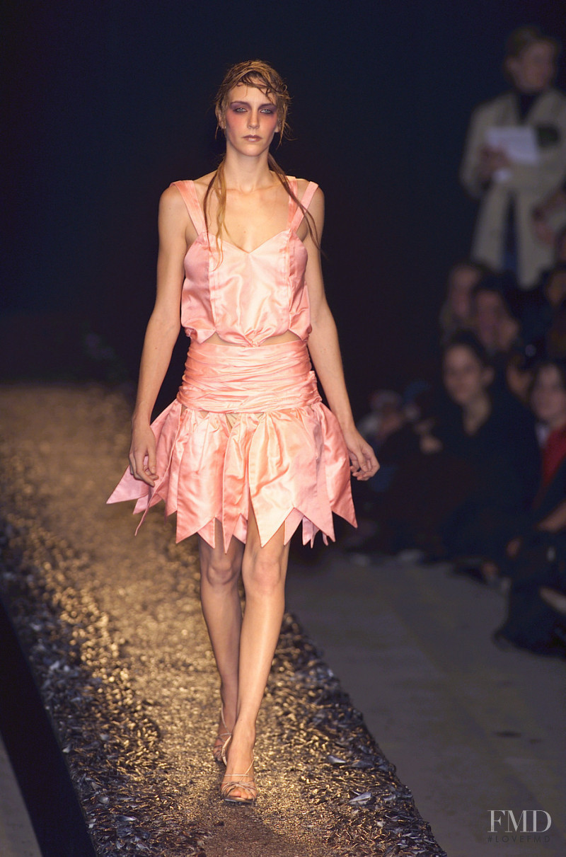 Olivier Theyskens fashion show for Spring/Summer 2001
