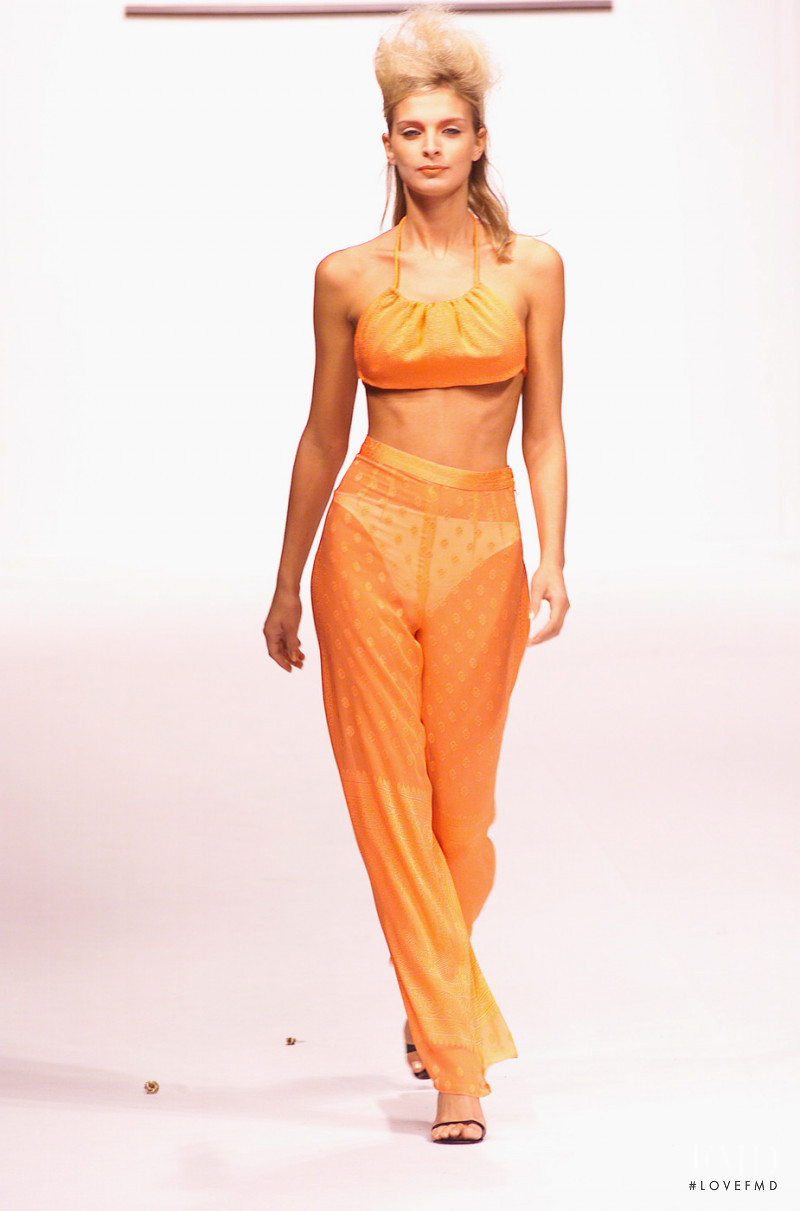 Luciano Soprani fashion show for Spring/Summer 2001