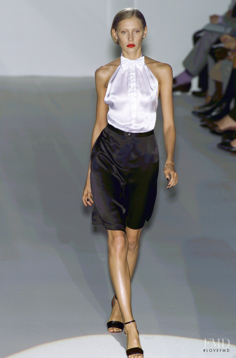 Lawrence Steele fashion show for Spring/Summer 2001