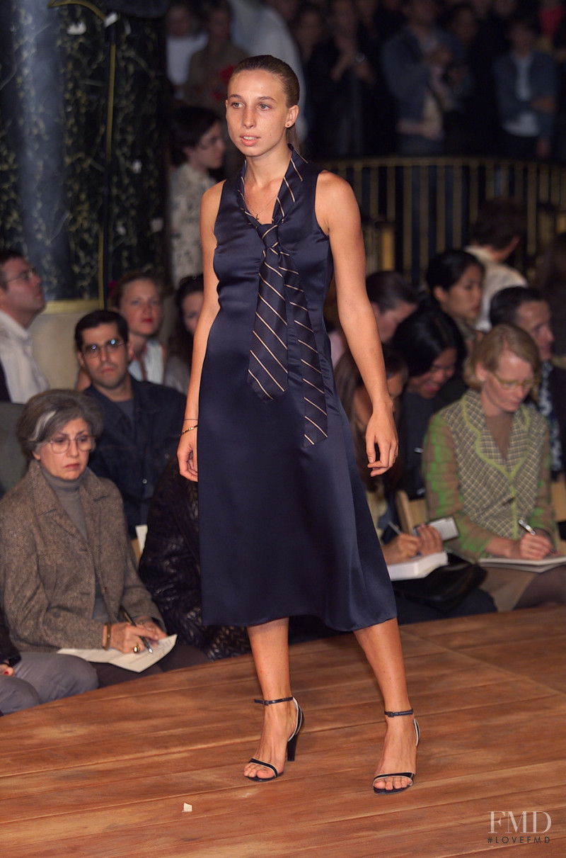 Miguel Adrover fashion show for Spring/Summer 2001