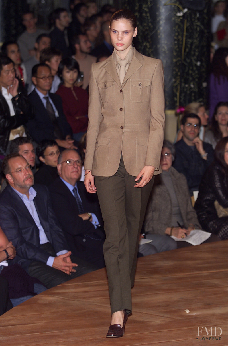 Miguel Adrover fashion show for Spring/Summer 2001