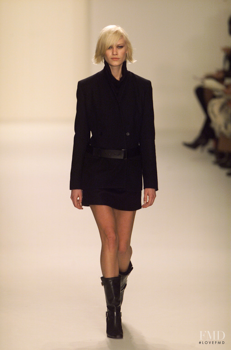 Calvin Klein 205W39NYC fashion show for Autumn/Winter 2001
