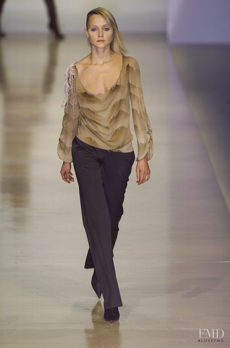 Chloe fashion show for Autumn/Winter 2001