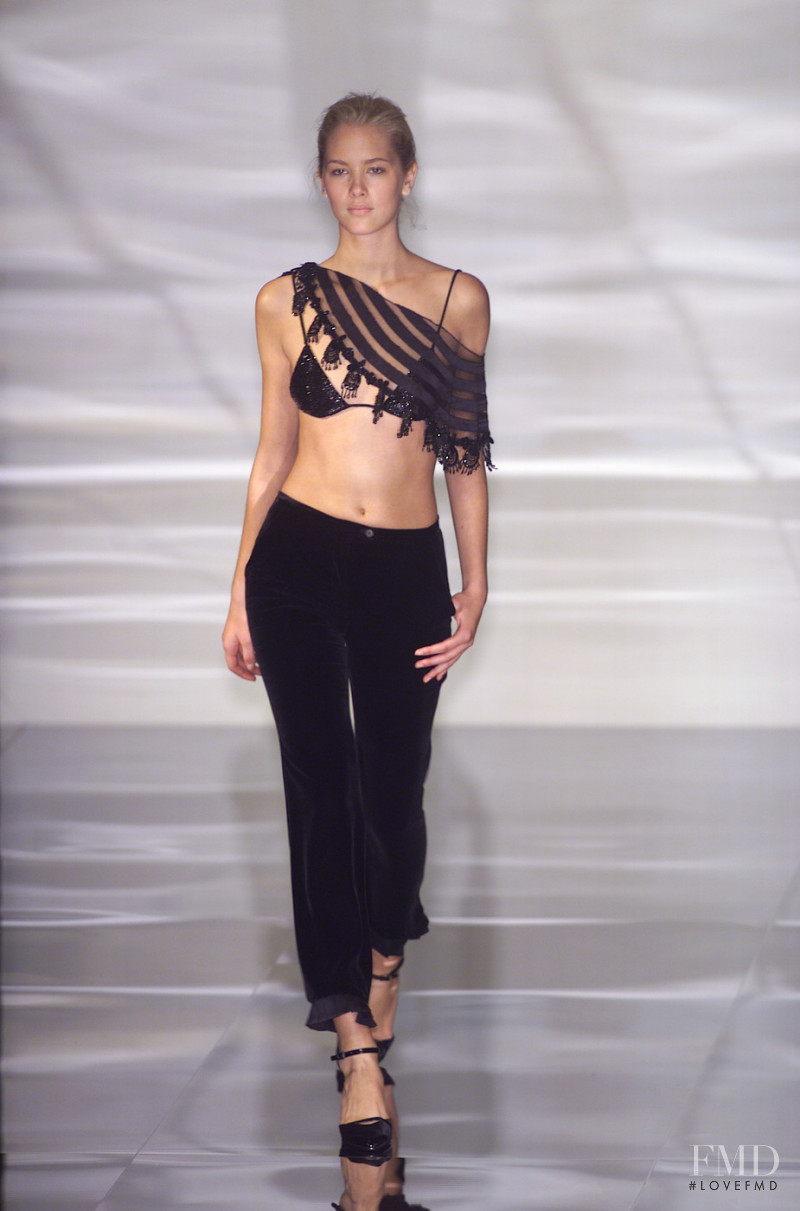 Emporio Armani fashion show for Autumn/Winter 2001