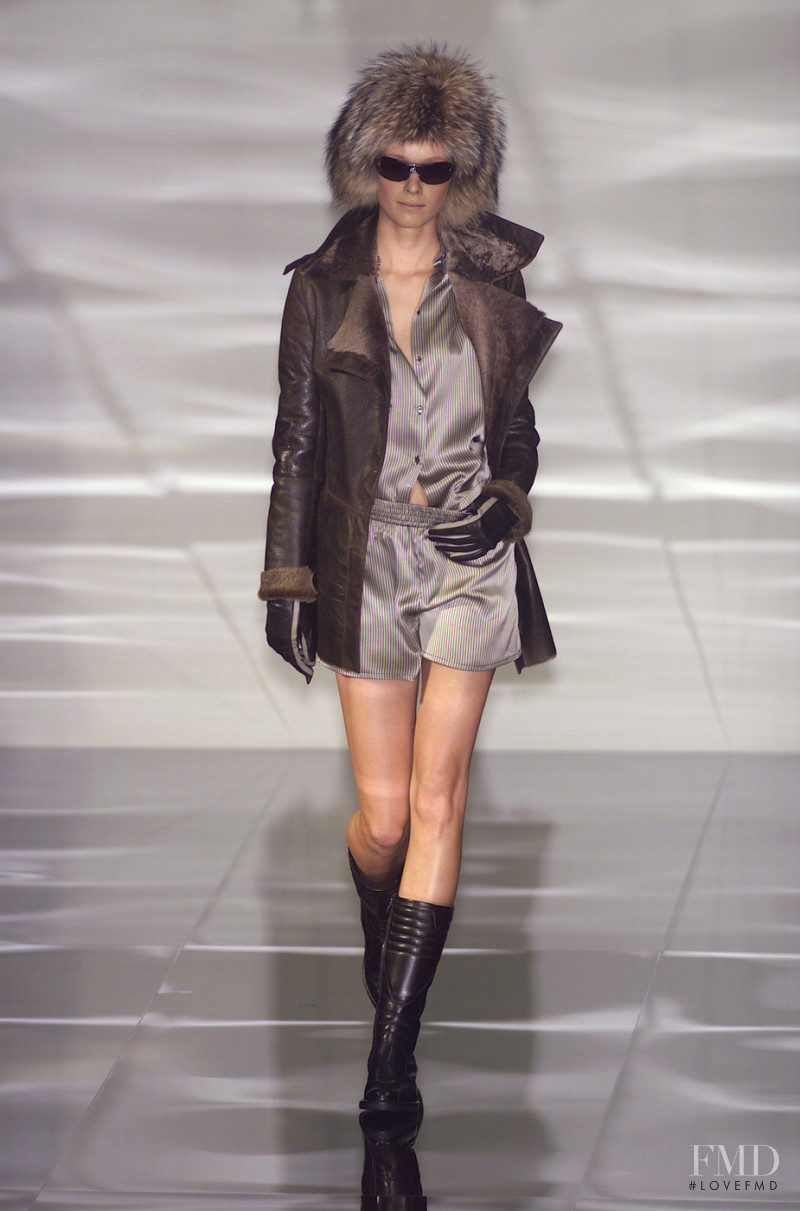 Emporio Armani fashion show for Autumn/Winter 2001
