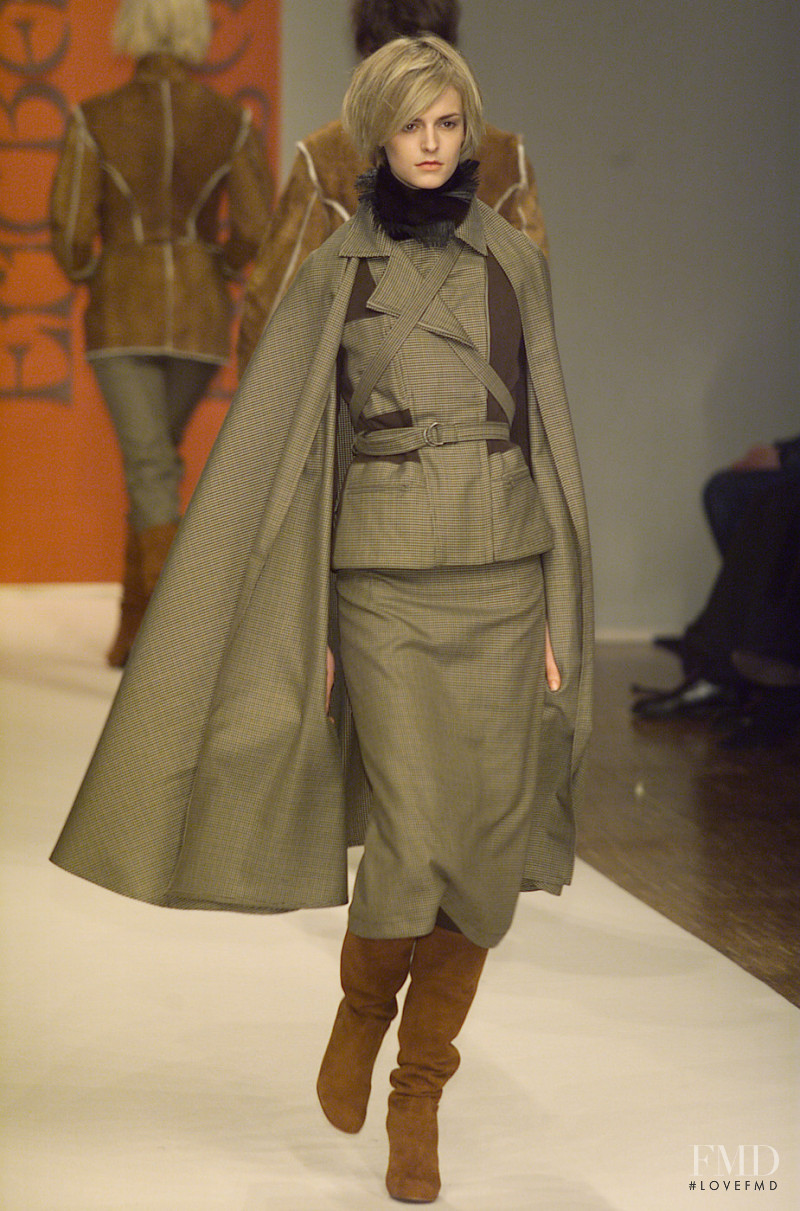 Eric Bergère fashion show for Autumn/Winter 2001