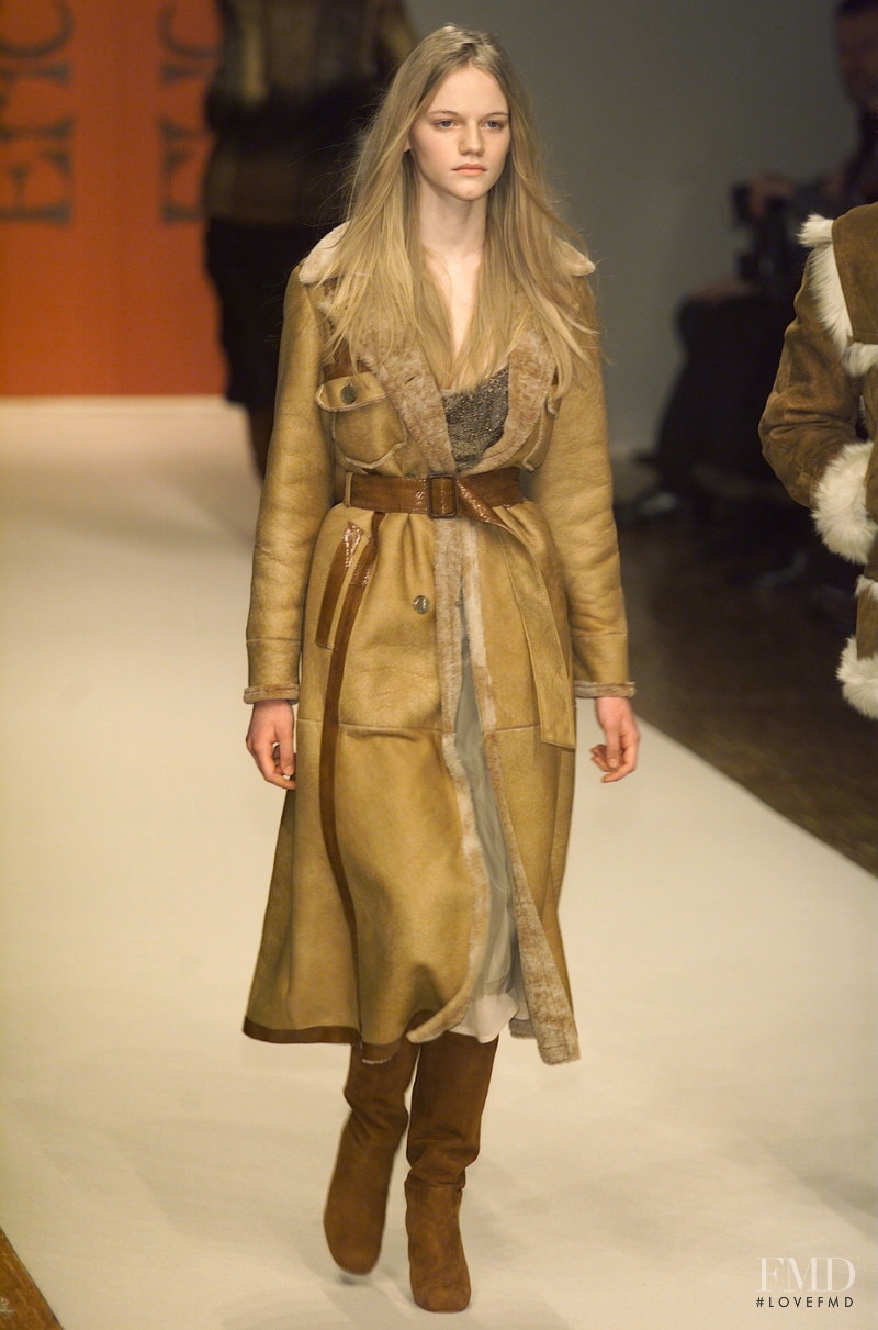 Eric Bergère fashion show for Autumn/Winter 2001