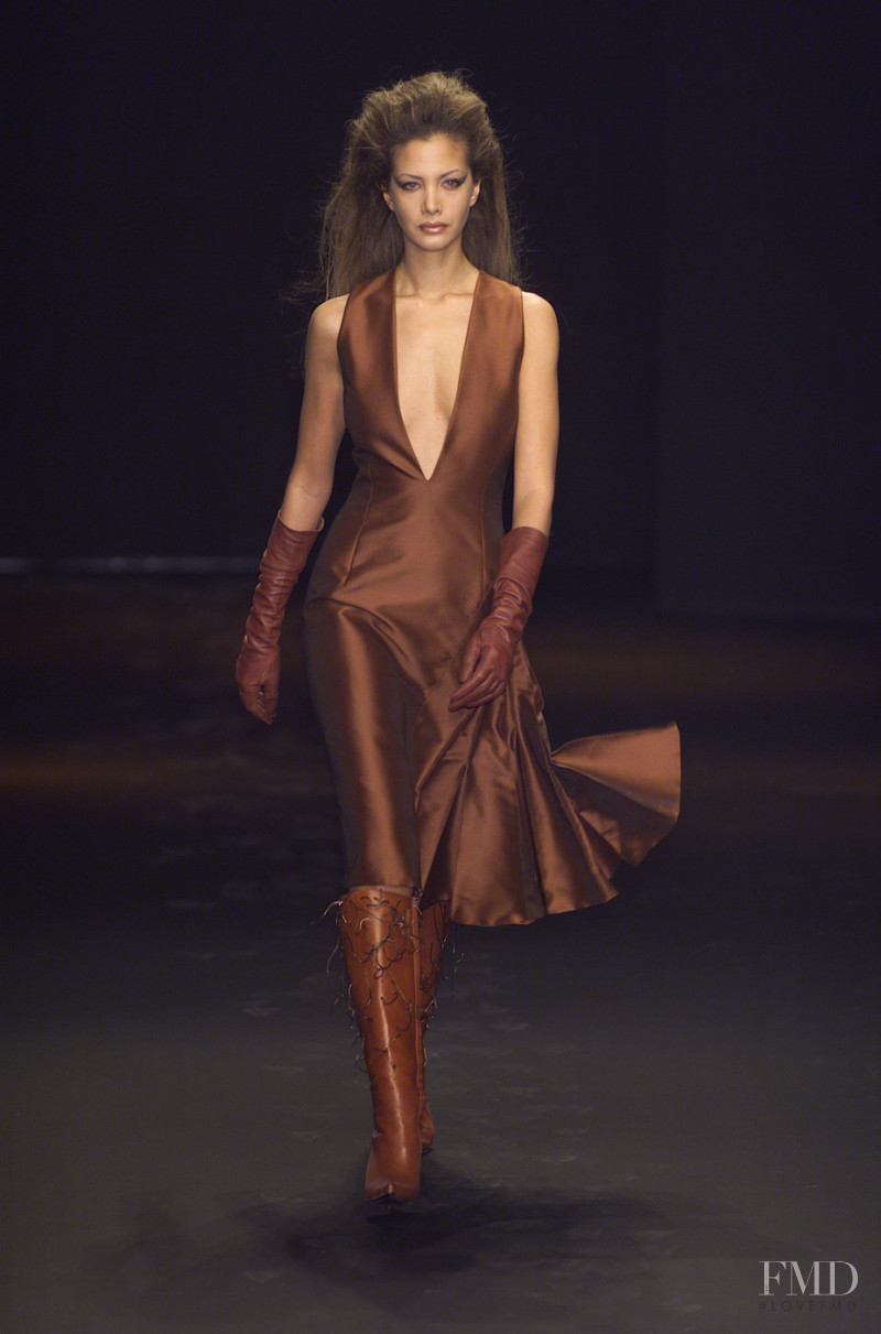 Erreuno fashion show for Autumn/Winter 2001