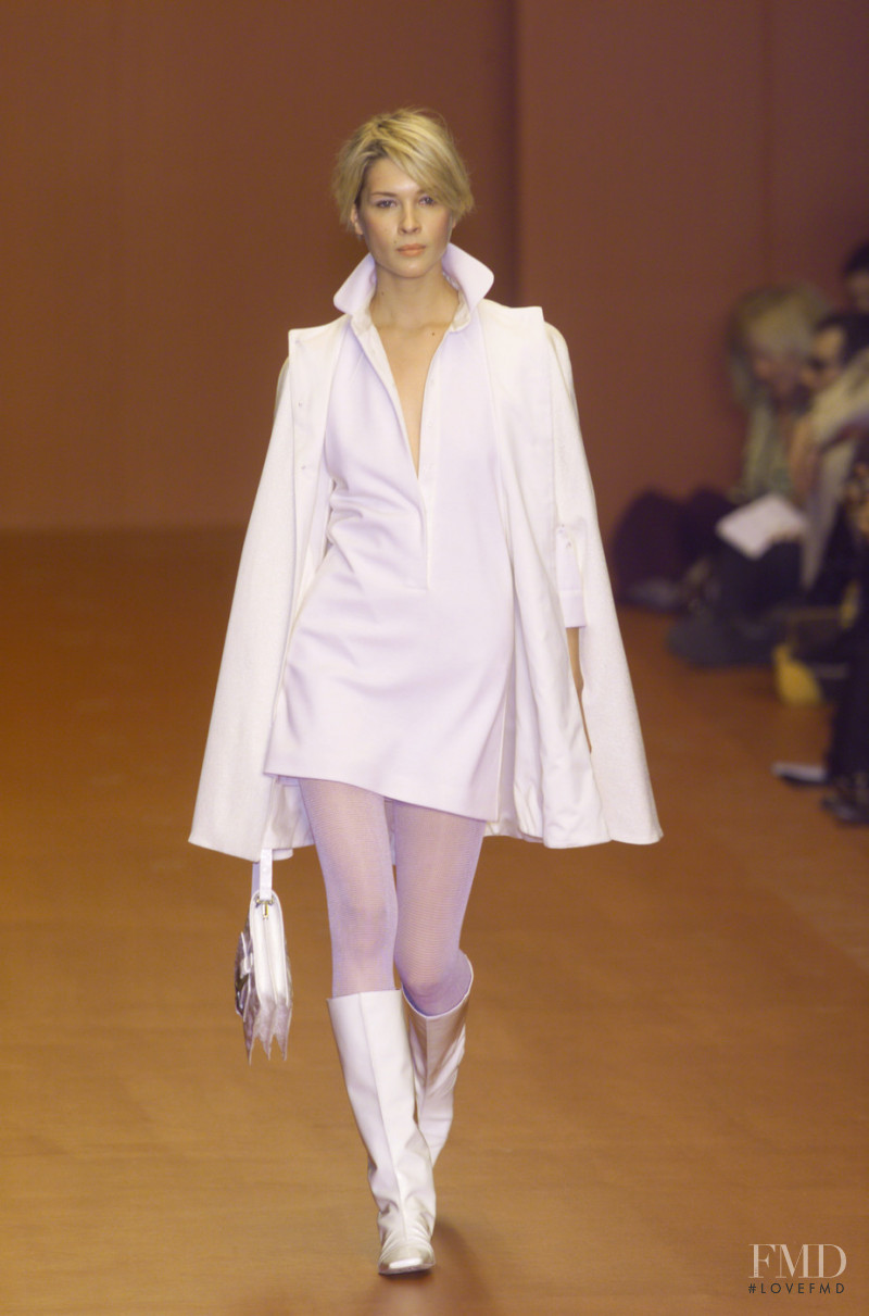 Fendi fashion show for Autumn/Winter 2001