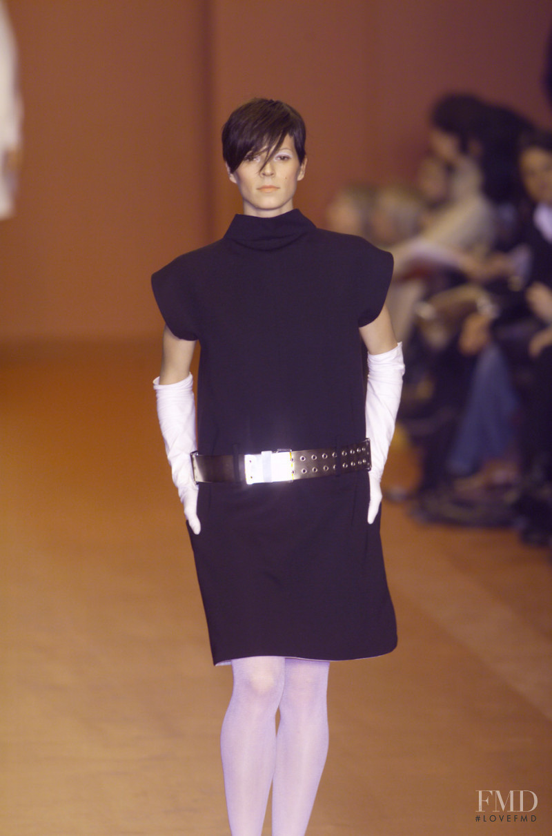 Fendi fashion show for Autumn/Winter 2001
