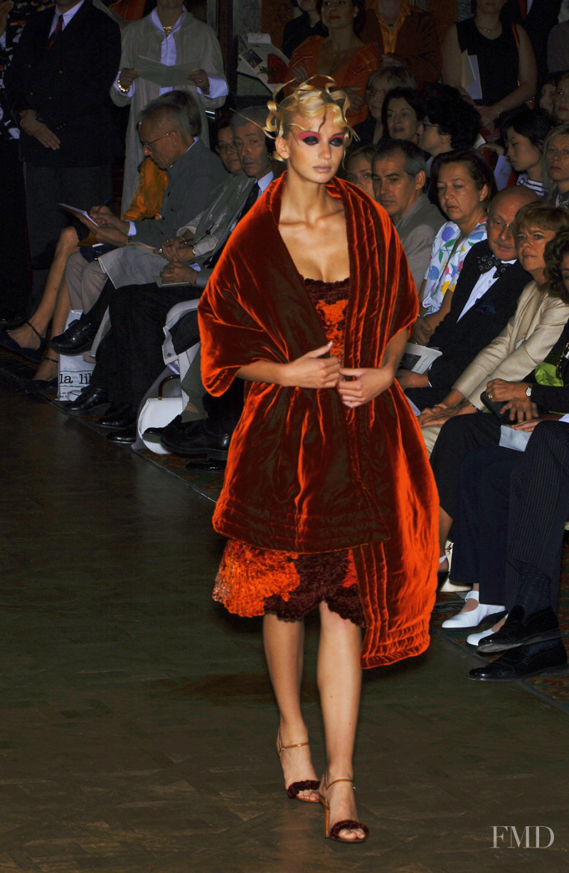 Franck Sorbier fashion show for Autumn/Winter 2001