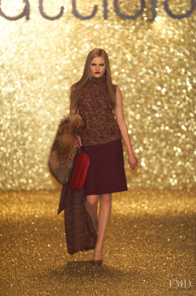 Gai Mattiolo fashion show for Autumn/Winter 2001