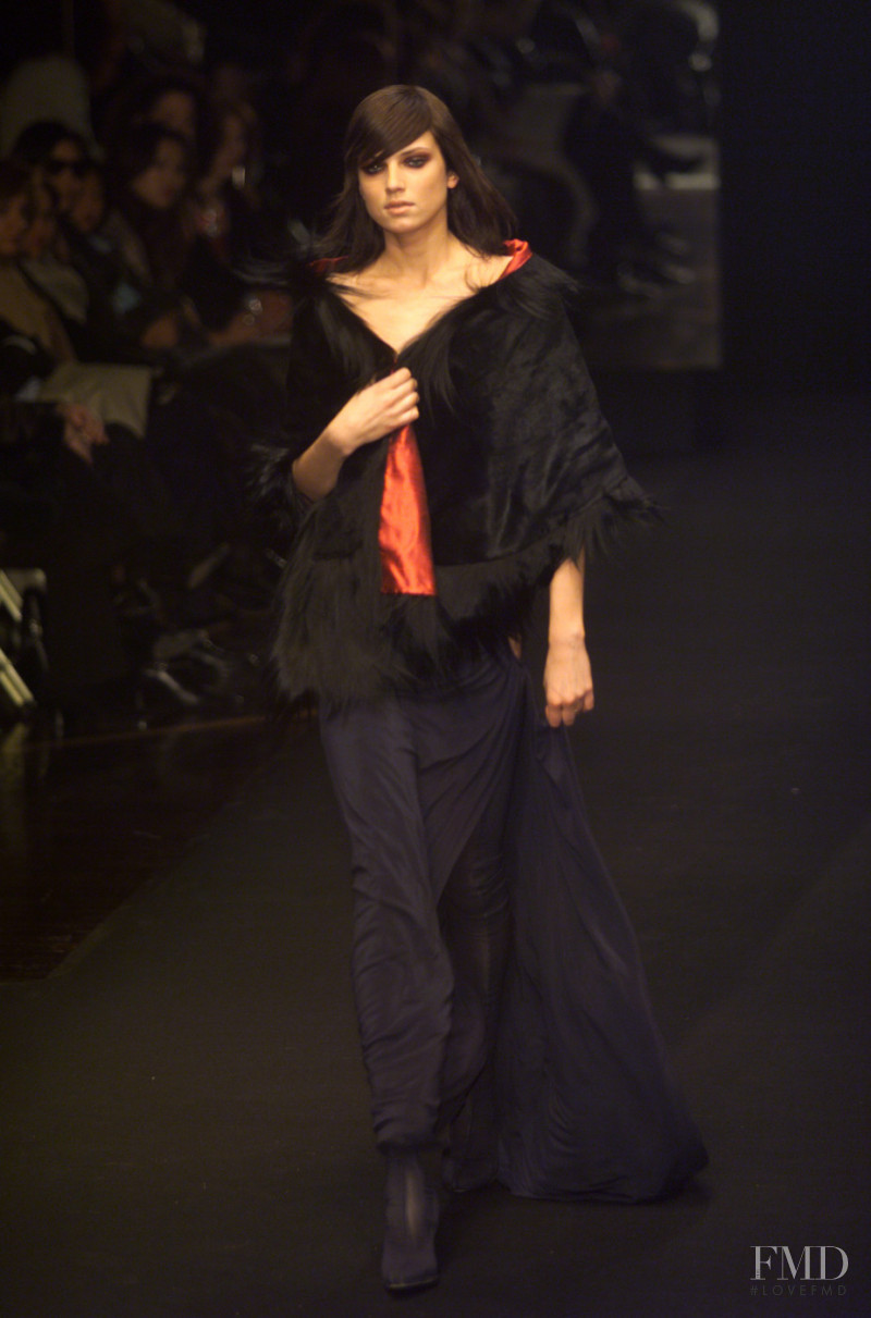 Gianfranco Ferré fashion show for Autumn/Winter 2001