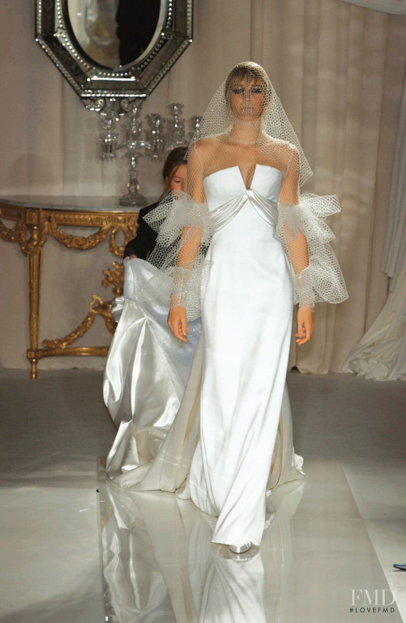 Givenchy Haute Couture fashion show for Autumn/Winter 2001