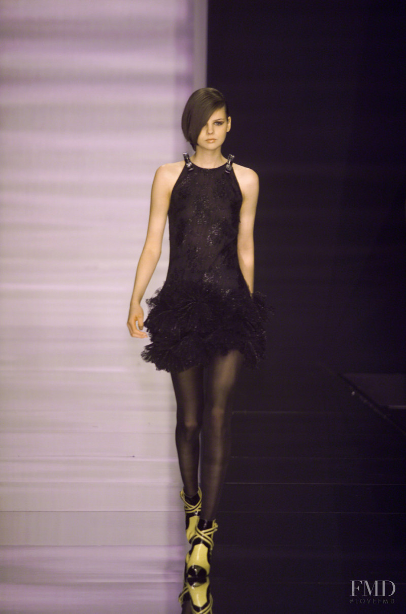 Guerriero fashion show for Autumn/Winter 2001