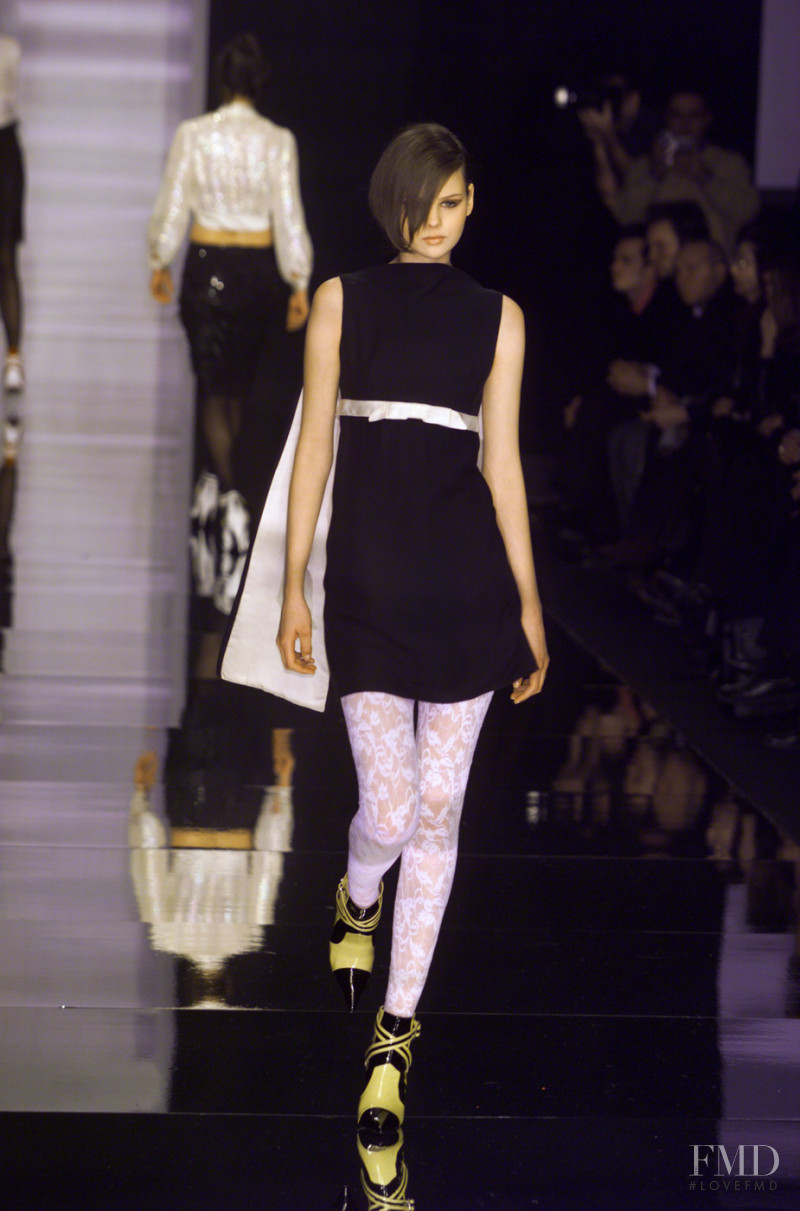 Guerriero fashion show for Autumn/Winter 2001